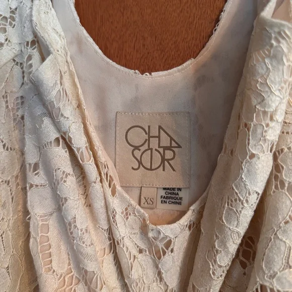 Ivory Lace Cami/Tank - Picture 3 of 3